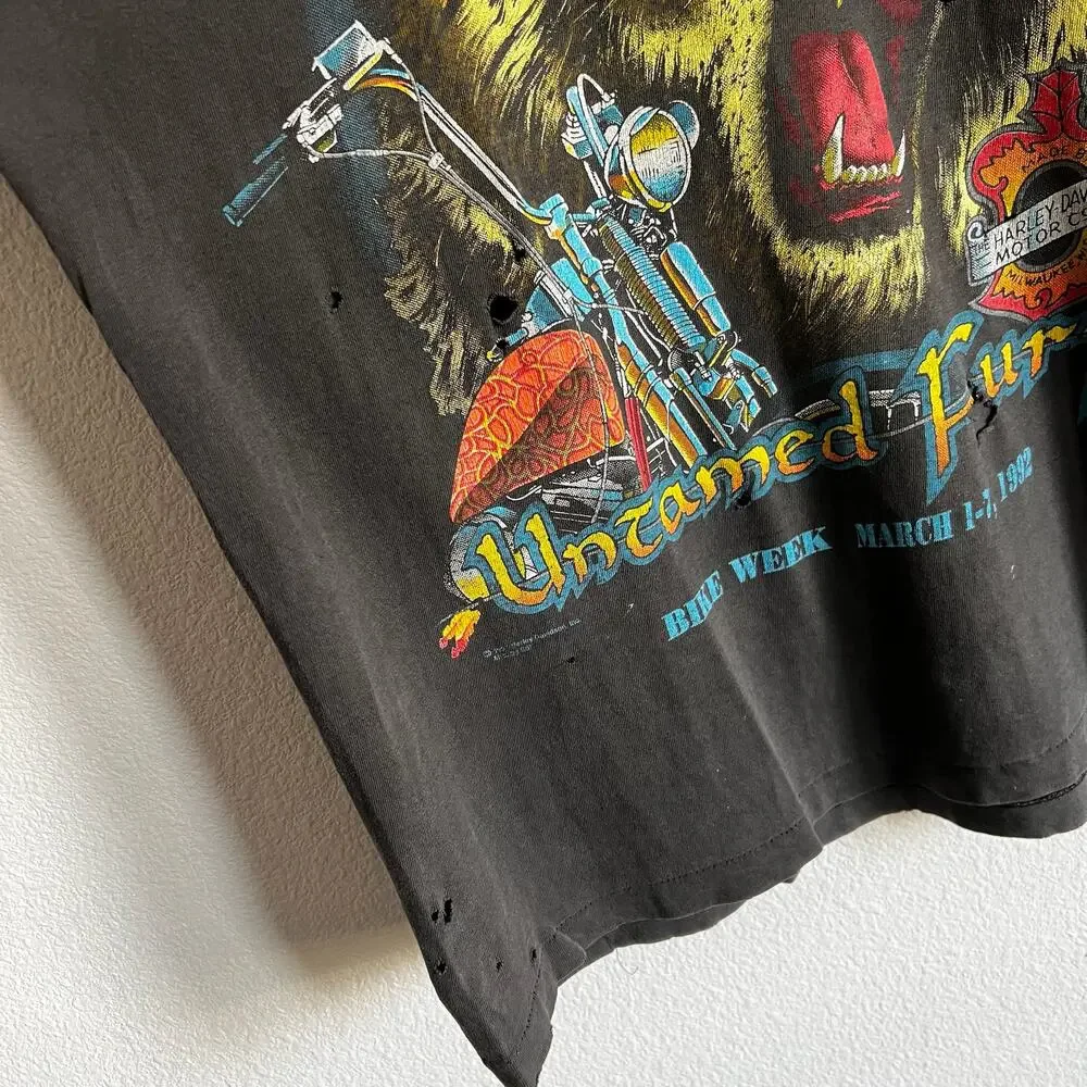 Harley Davidson THRASHED Lion T-Shirt